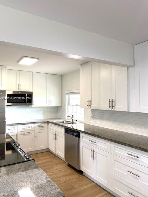 Building Photo - 14962 SW 143rd Ct