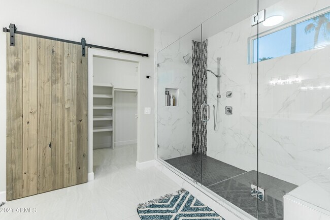 Building Photo - 21525 N 58th Dr