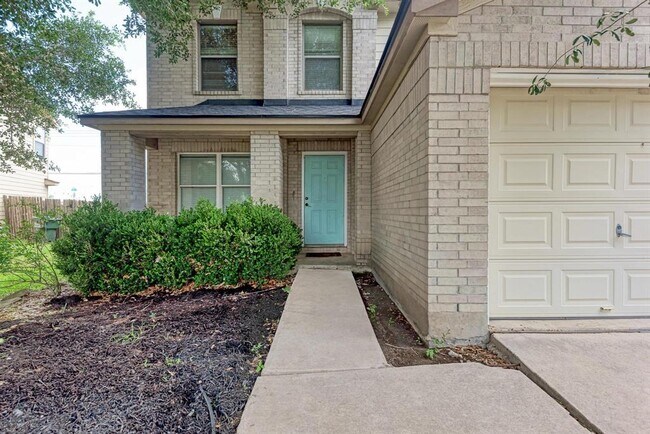 Building Photo - 103 Salerno Dr