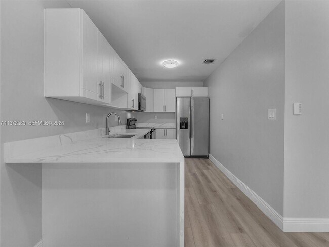 Building Photo - 10379 NW 35th St