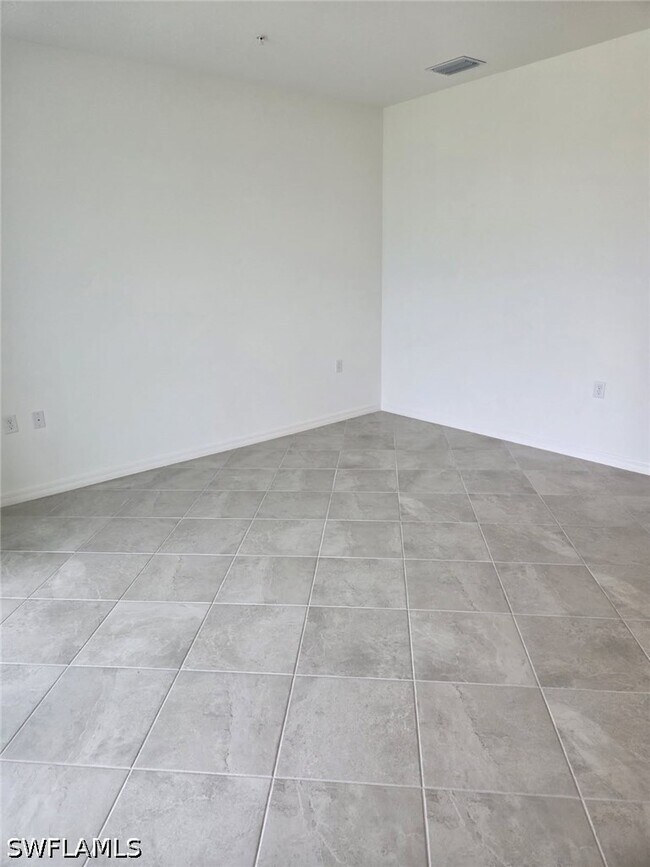 Building Photo - 18411 Copperhead Dr