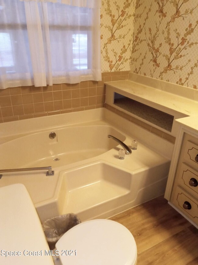 Building Photo - 4105 Gail Blvd