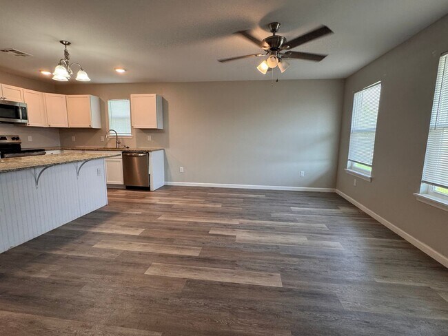 Building Photo - 4120 W 56th Pl