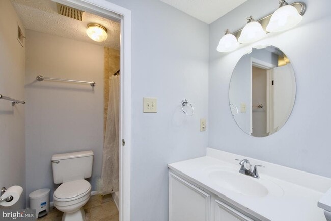 Building Photo - 11732 Mossy Creek Ln