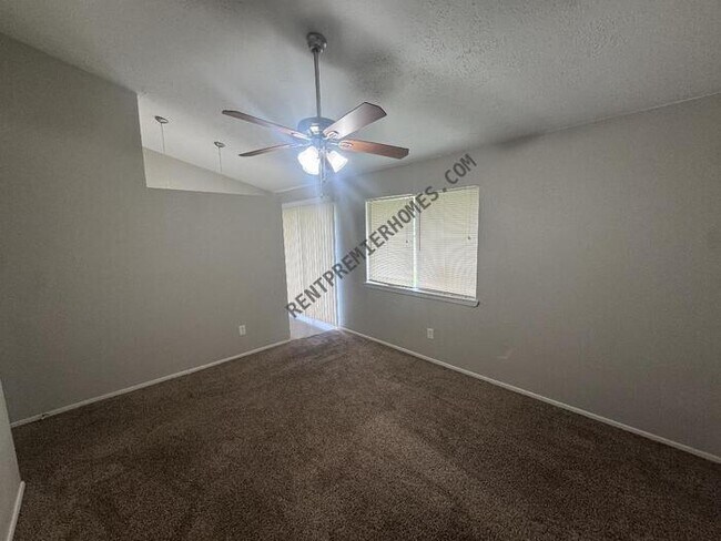 Building Photo - 23139 Lestergate Dr