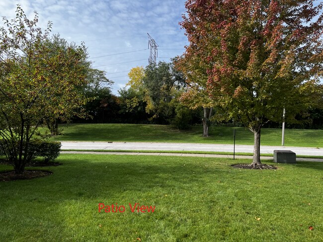 Building Photo - 180 Port Royal Cir