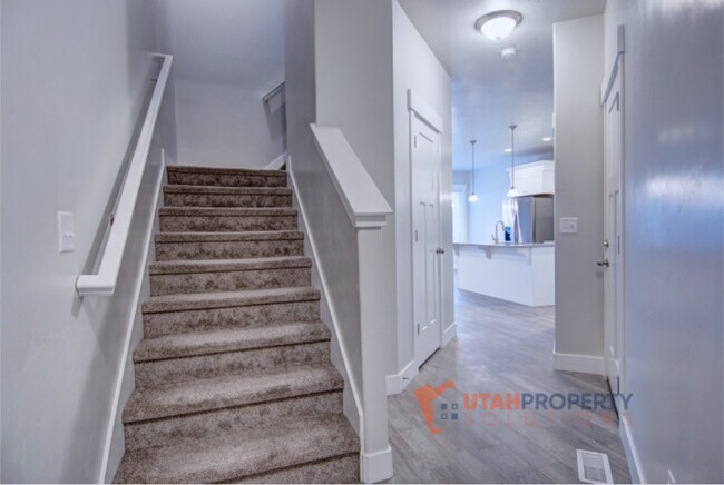 Building Photo - 14847 Garrison Ln