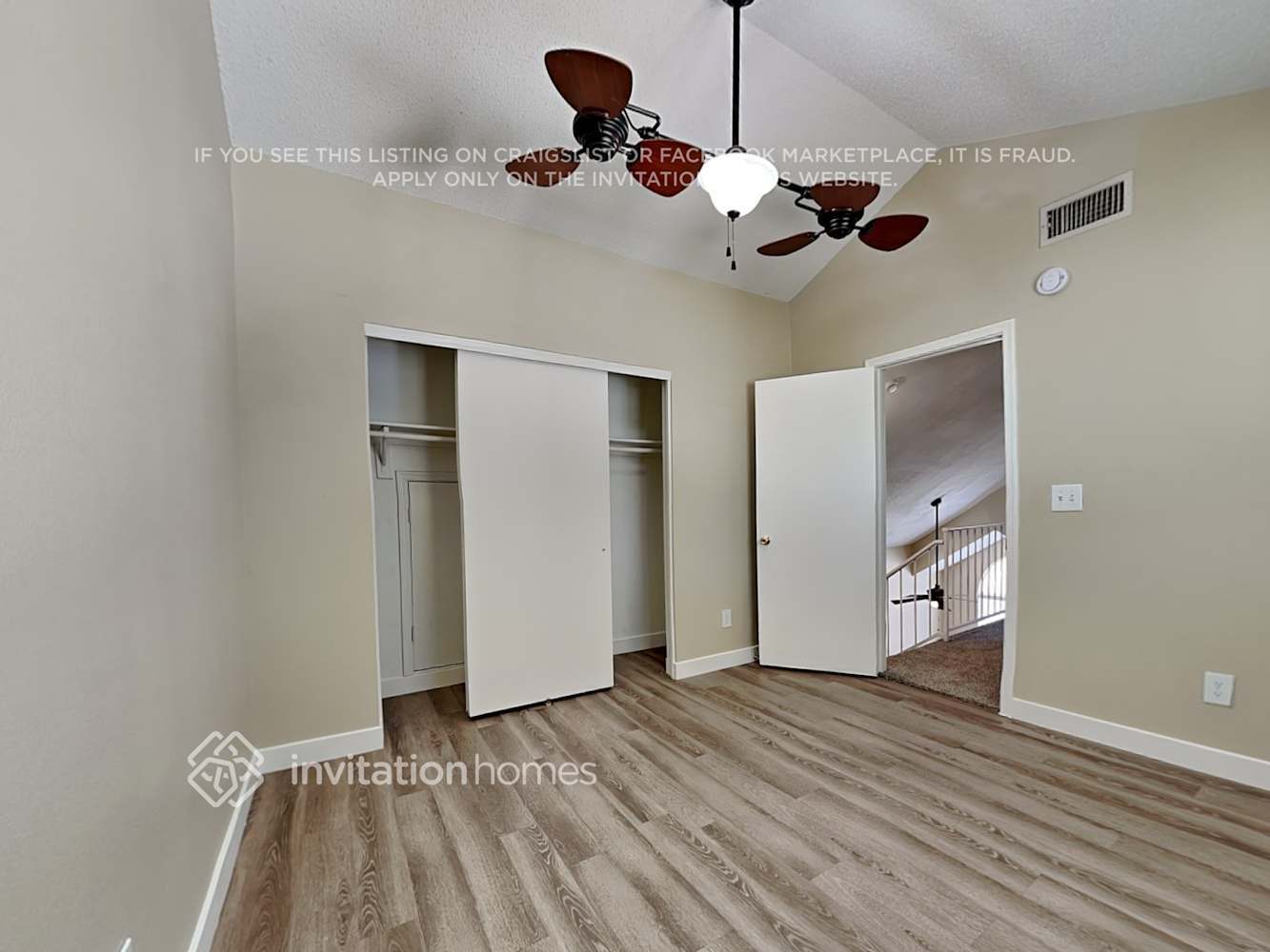 Building Photo - 441 S Maple