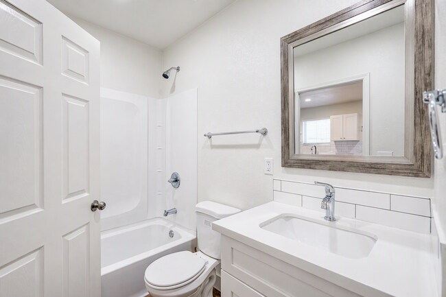 Building Photo - 10637 Sagittarius Dr