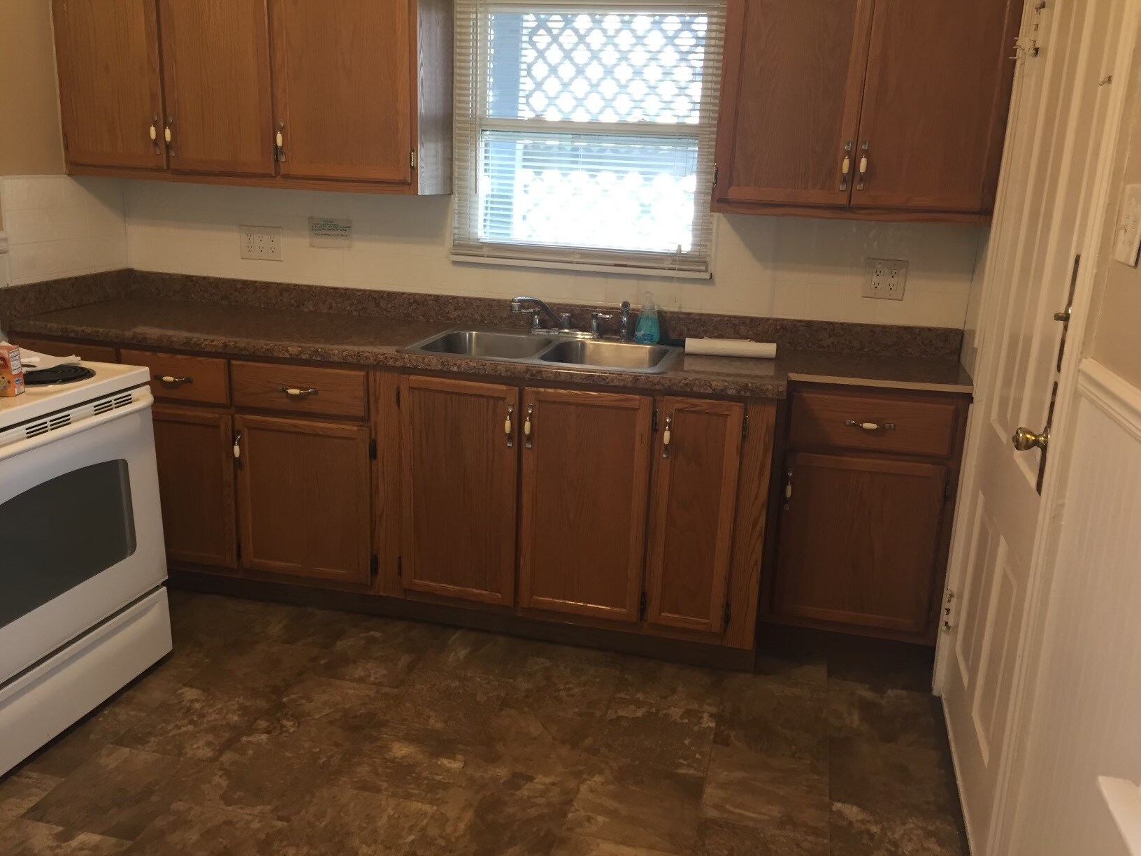 Building Photo - 117 N 6th Ave