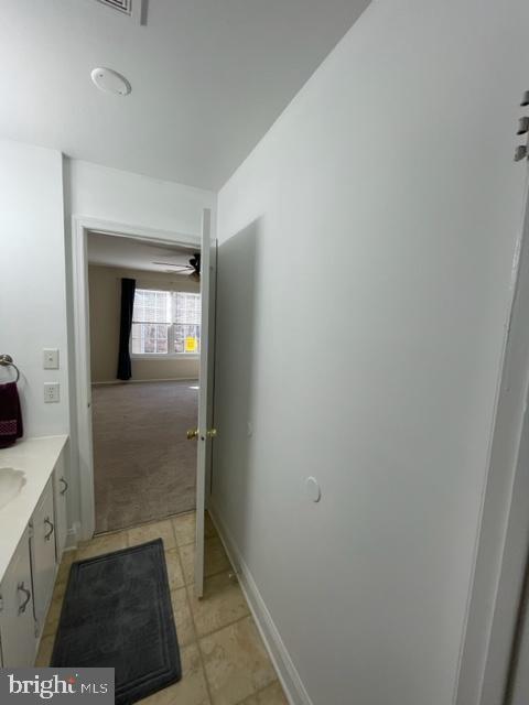 Building Photo - 1598 Nixon Dr
