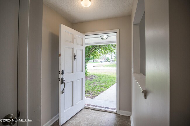 Building Photo - 12449 Long Lake Dr N