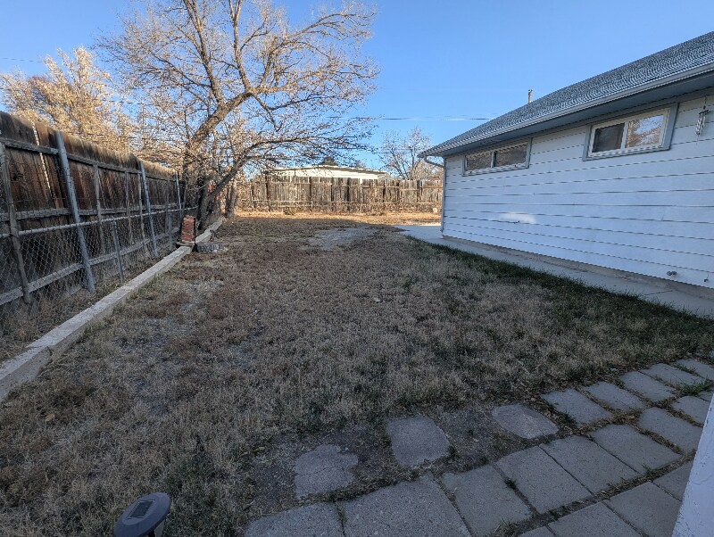 Building Photo - 20 Loch Lomond Ln