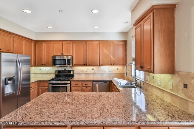 Building Photo - 115 Via Aldea