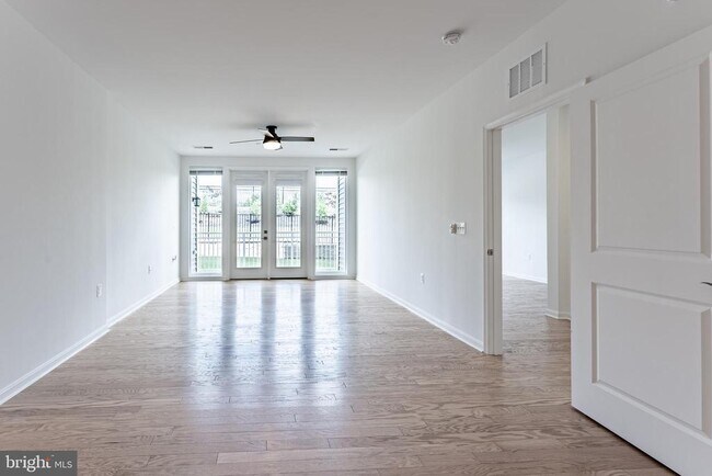 Building Photo - 3700 Havertill Ln