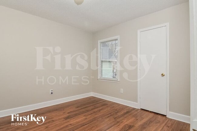 Building Photo - 129 Arcaro Dr