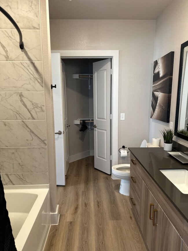 Building Photo - 12208 Tech Ridge Blvd