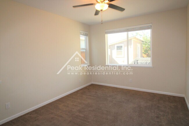 Building Photo - Wonderful Elk Grove 4bd/3ba Home with 2 Car Garage & Loft Area