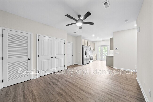 Building Photo - 15 D-112 Millswood Drive