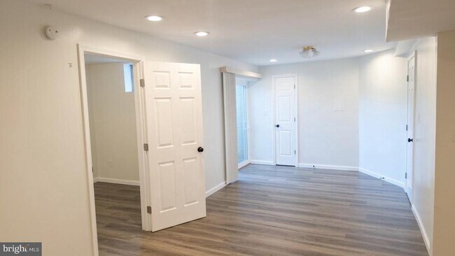 Building Photo - 12936 Broadview Run Dr
