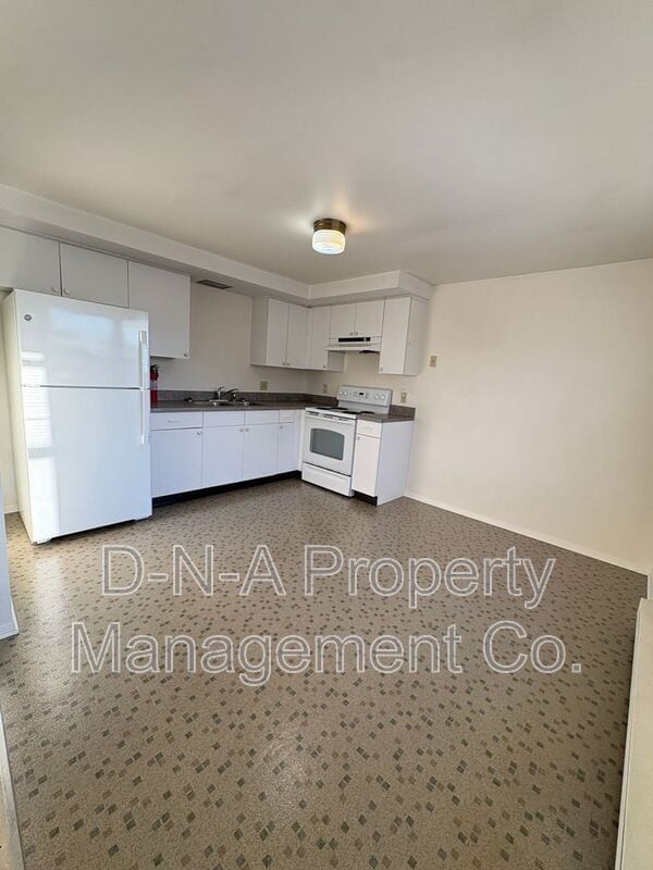 Building Photo - 111 Lenox Ave