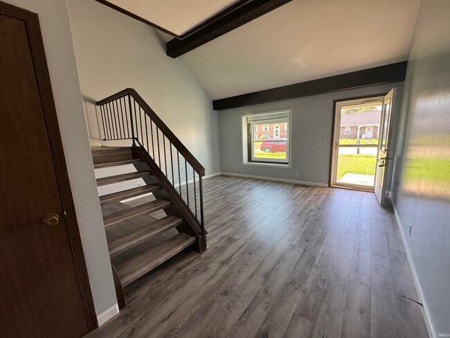 Building Photo - 4208 Spring Valley Rd