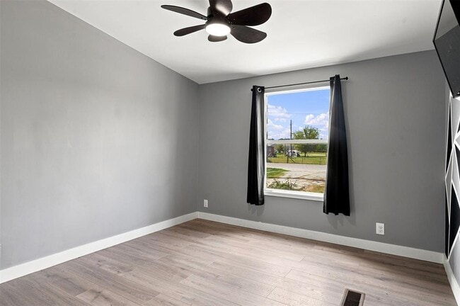 Building Photo - 1151 Heidenreich Ln