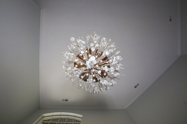 Building Photo - 1508 Mullis Rd