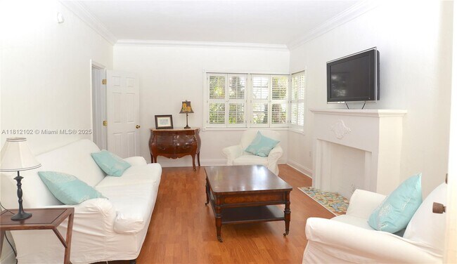 Primary Photo - 1341 Meridian Ave
