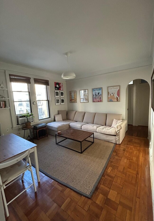 Building Photo - 170 Claremont Ave