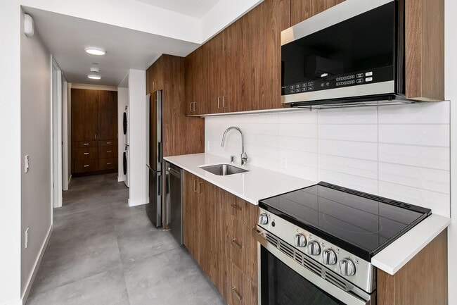 Interior Photo - Fremont View: Modern Classic Collection