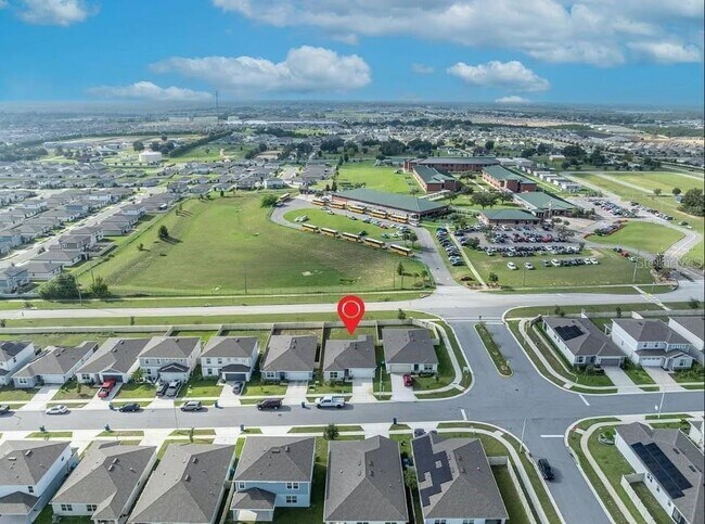 Building Photo - 1140 Sugarwood St