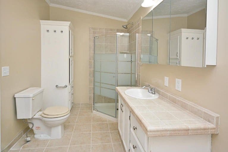 Building Photo - 45794-37 1/2 37 1/2 St