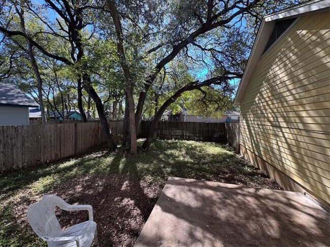 Building Photo - 2907 Jadewood Ct