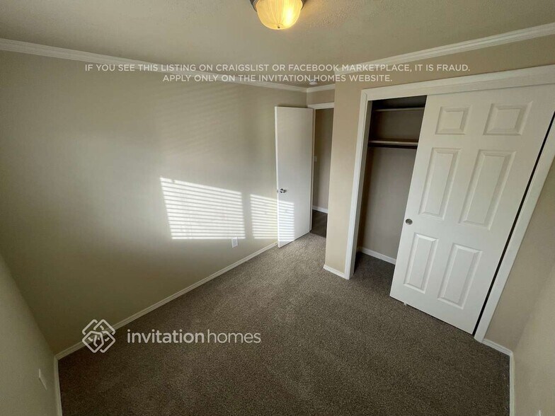 Building Photo - 6123 99th St NE