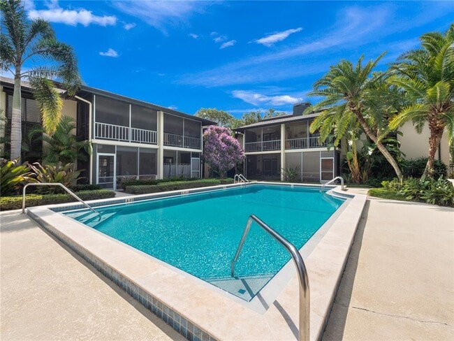 Building Photo - 210 Magnolia Rd