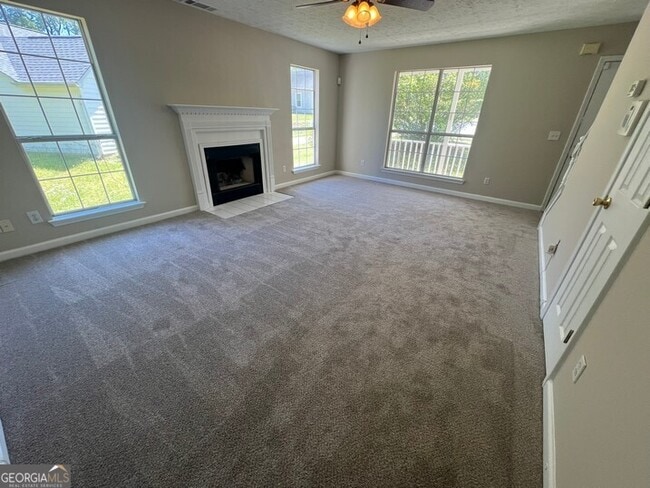 Building Photo - 194 Bay Ct Dr