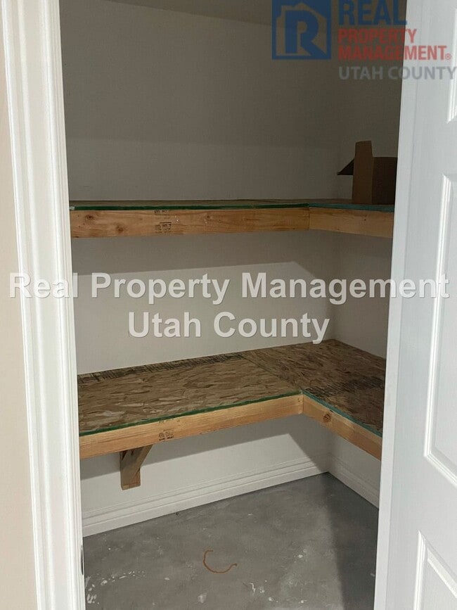 Building Photo - Great American Fork Property