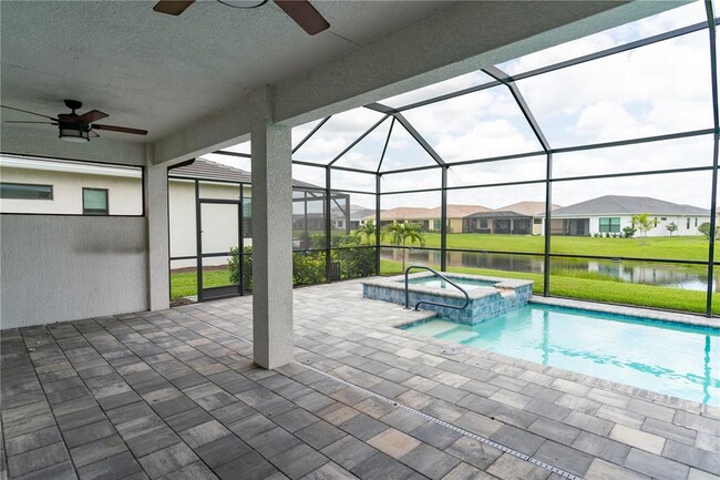 Building Photo - 4952 Fairhope Cir