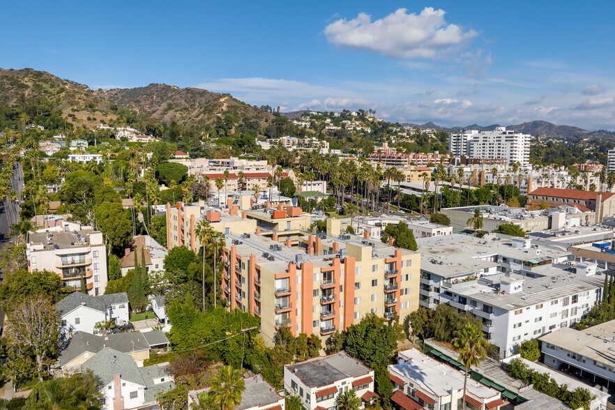 Aerial Photo - Hollywood Place