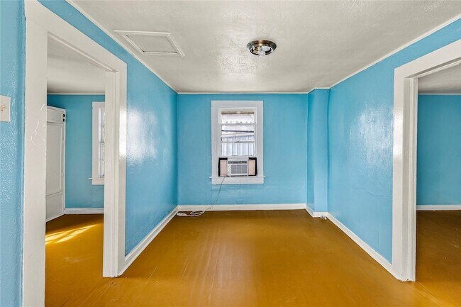 Building Photo - 1524 Mechanic St