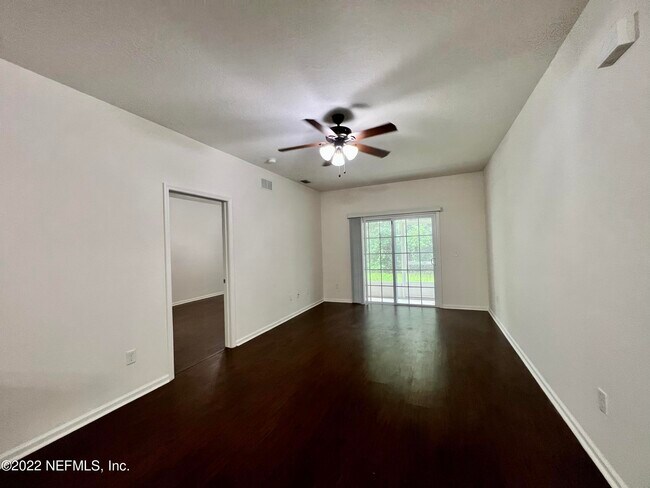 Building Photo - 4990 Key Lime Dr