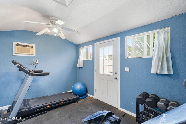 Building Photo - 2352 E Delgado St