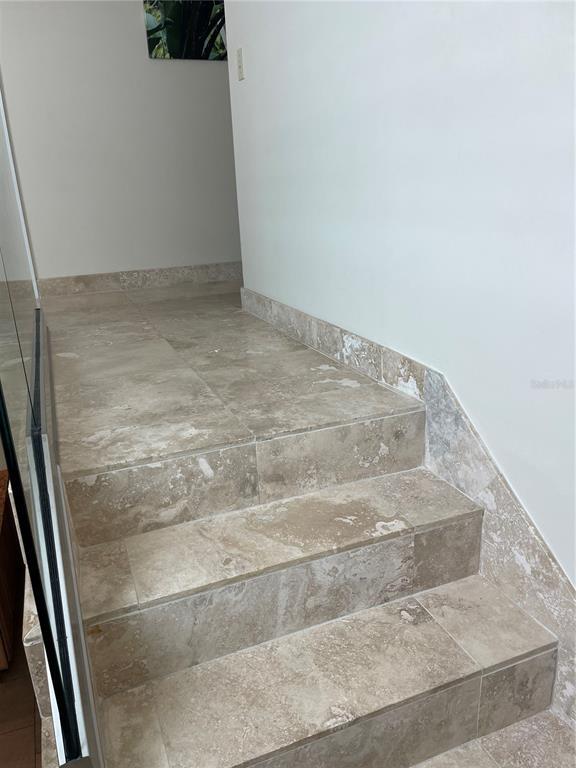 Building Photo - 6260 Sun Blvd