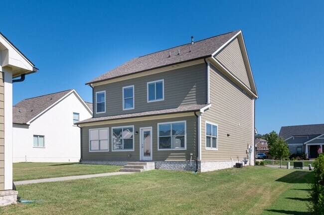 Building Photo - 797 Ravensdowne-