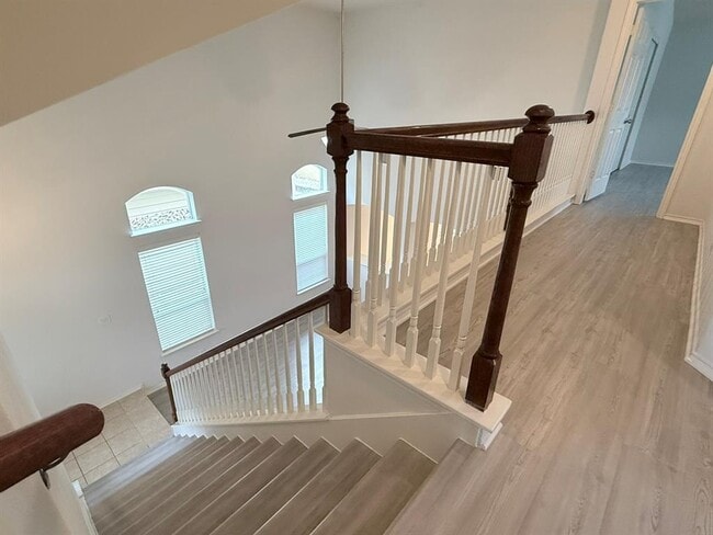 Building Photo - 8712 Wood Stork Dr