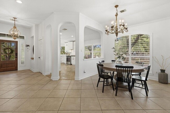 Building Photo - 4253 Canyon Glen Cir