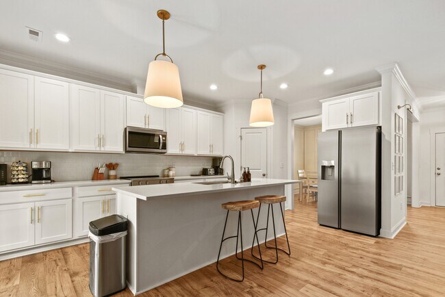 Building Photo - 506 Saltworks Ln