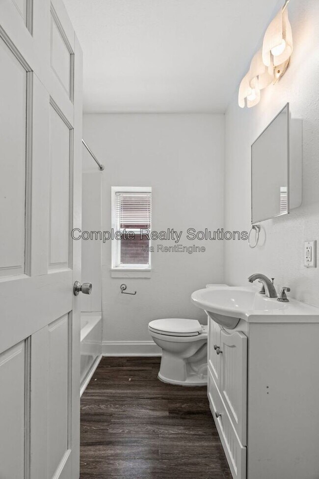 Building Photo - 119 Eichelberger St