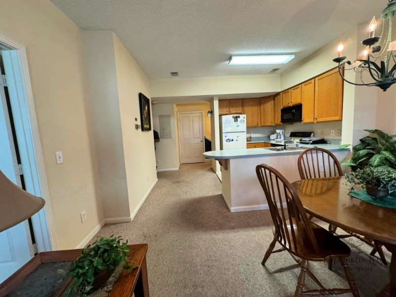 Building Photo - 4578 Girvan Dr